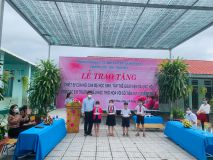 Lễ trao tặng thiết bị