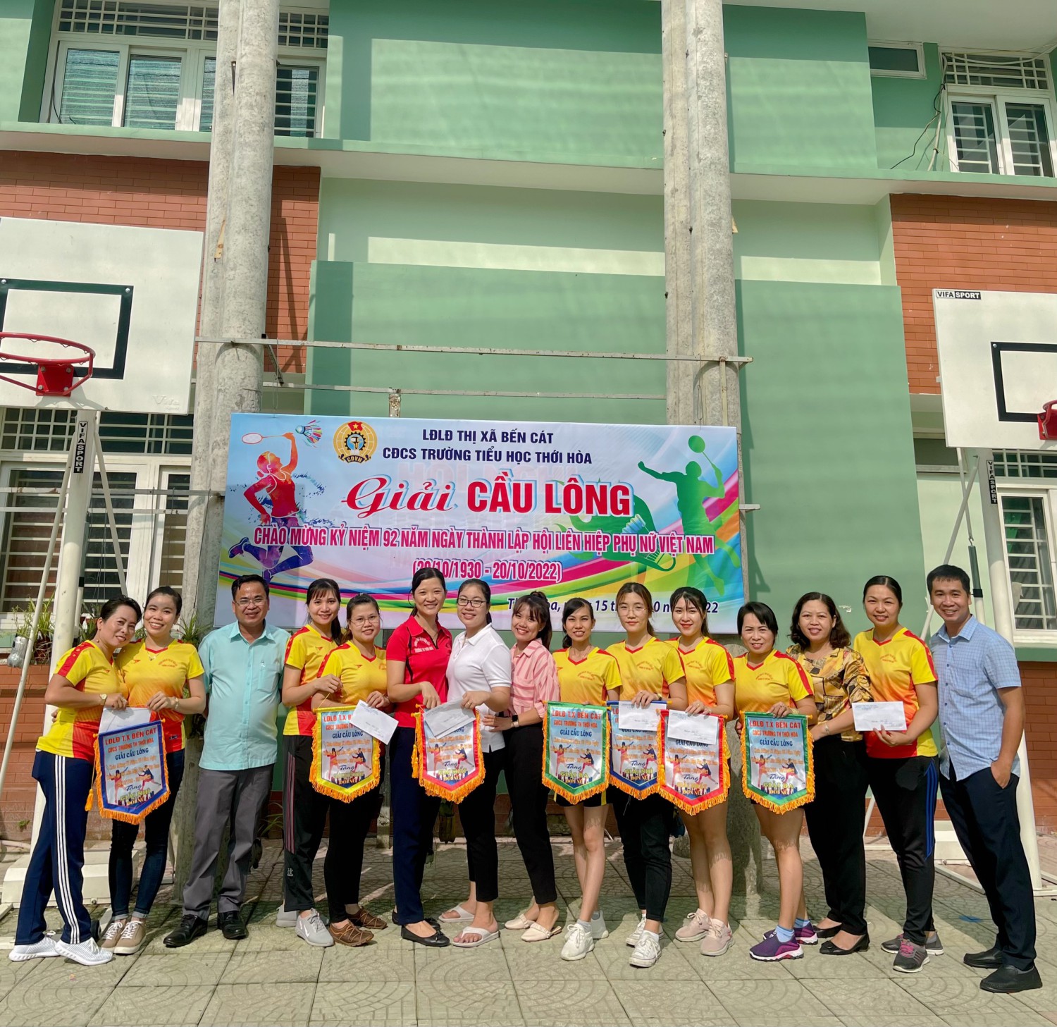 Giải cầu lông chào mừng Ngày thành lập Hội Liên Hiệp Phụ nữ Việt Nam (20/10/1930 - 20/10/2022)