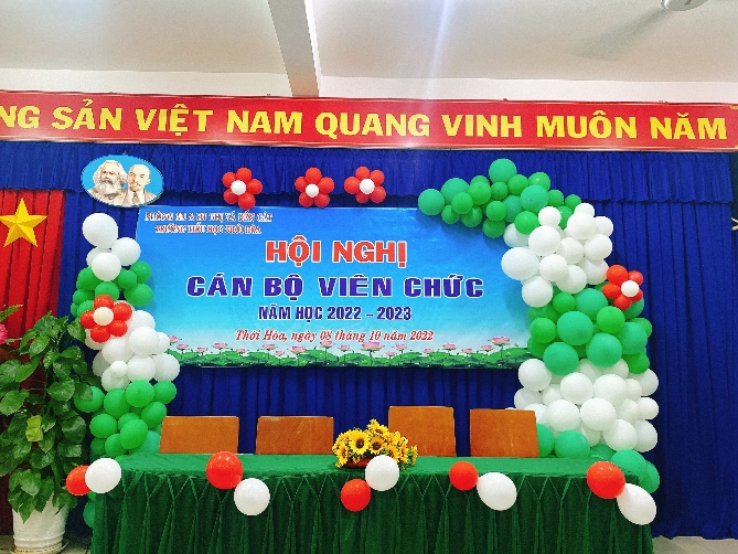 Hội nghị cán bộ viên chức  trường tiểu học Thới Hòa năm học 2022 – 2023