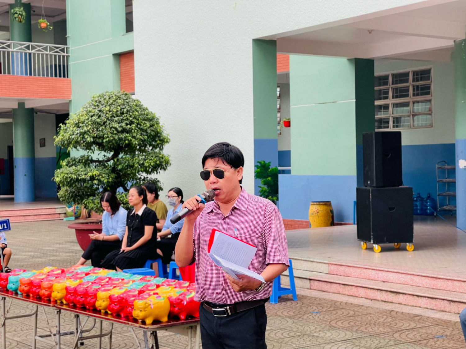 TUYÊN TUYỀN PHÒNG CHỐNG ĐAU MẮT ĐỎ